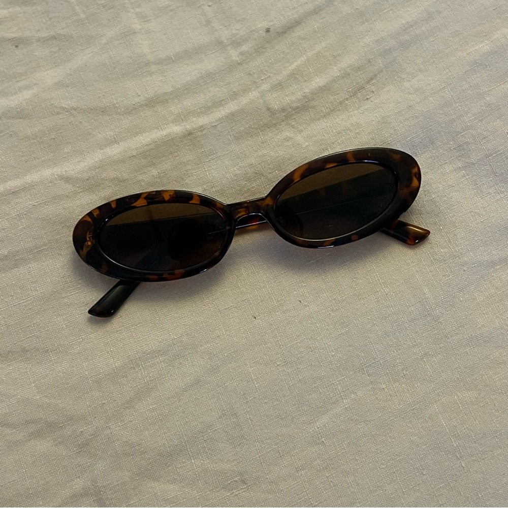 Tortoise Shell Oval Sunglasses - image 1